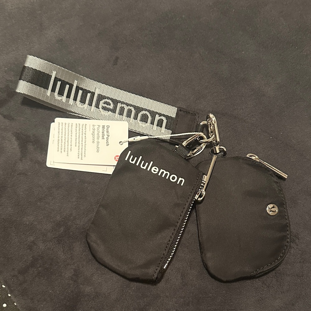 Lululemon Black Keychain Coin Pouch Set